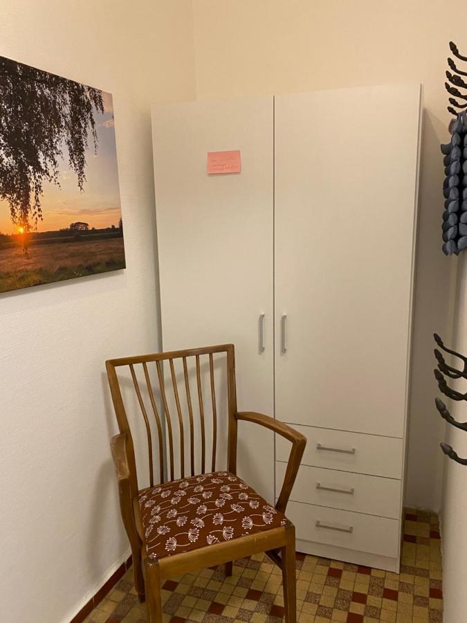 Huus Utspann Fewo Mit Terrasse - 23 Km Vor Hamburg - Seevetal Buitenkant foto